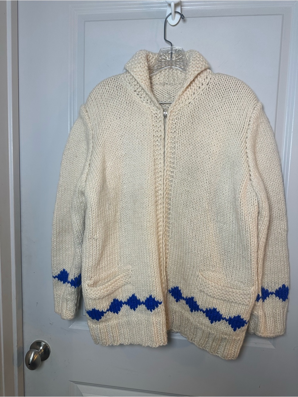 VINTAGE 60s Handmade HeavyKnit Wool Diamond FullZip Cream/Blue Preppy Sweater XL